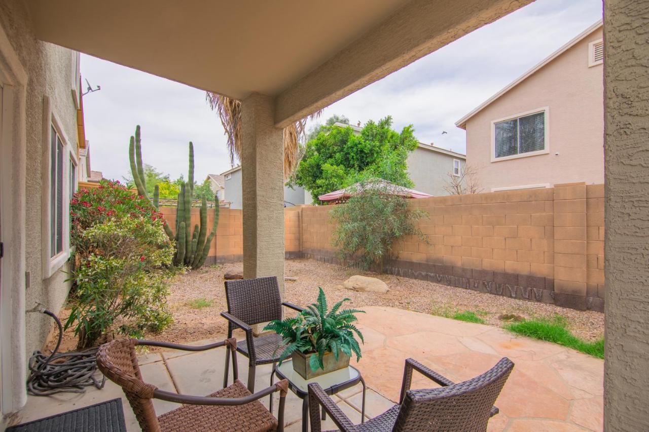 Stylish Home Phoenix - Low Rates Now! Exterior photo