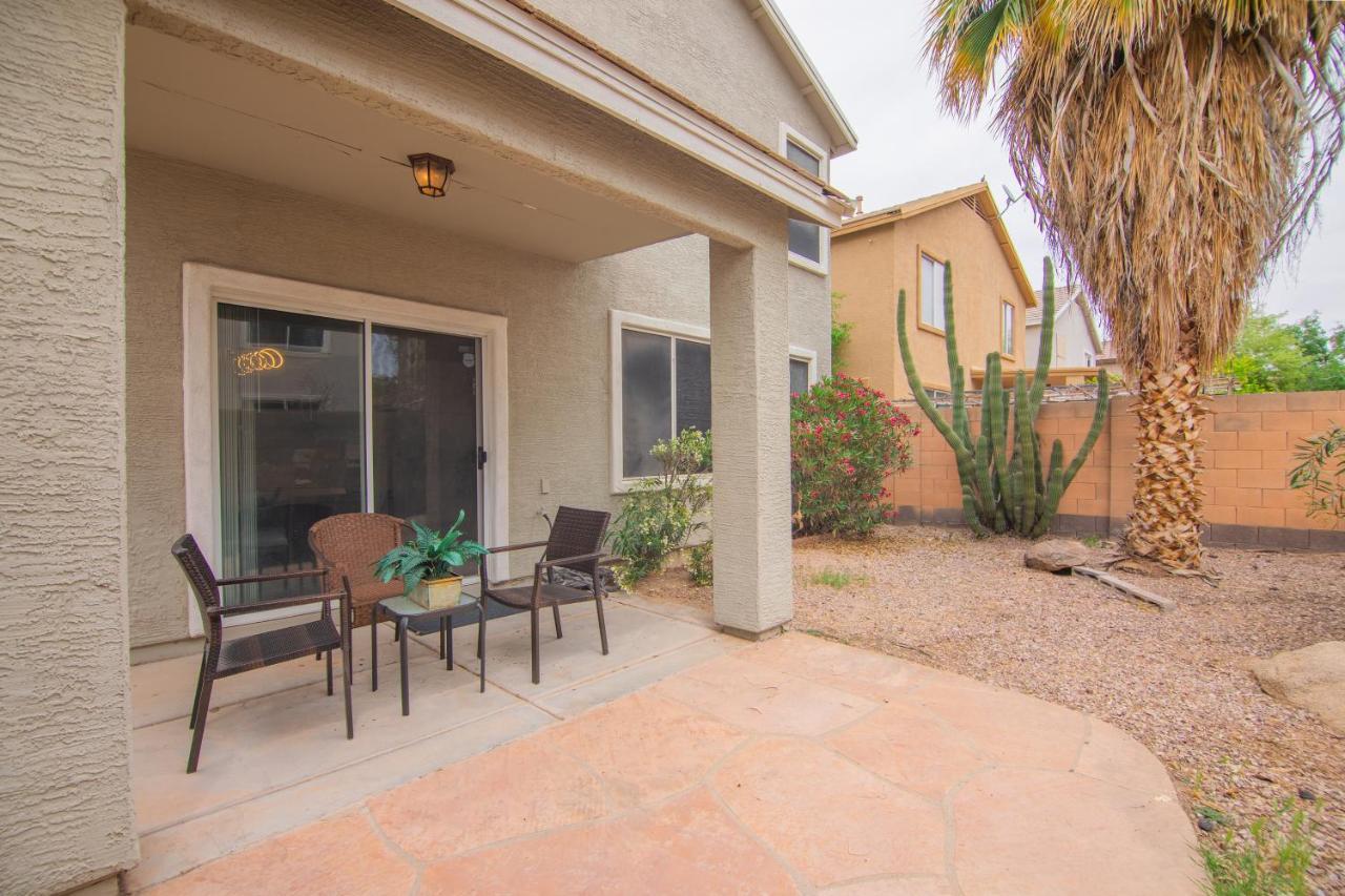 Stylish Home Phoenix - Low Rates Now! Exterior photo