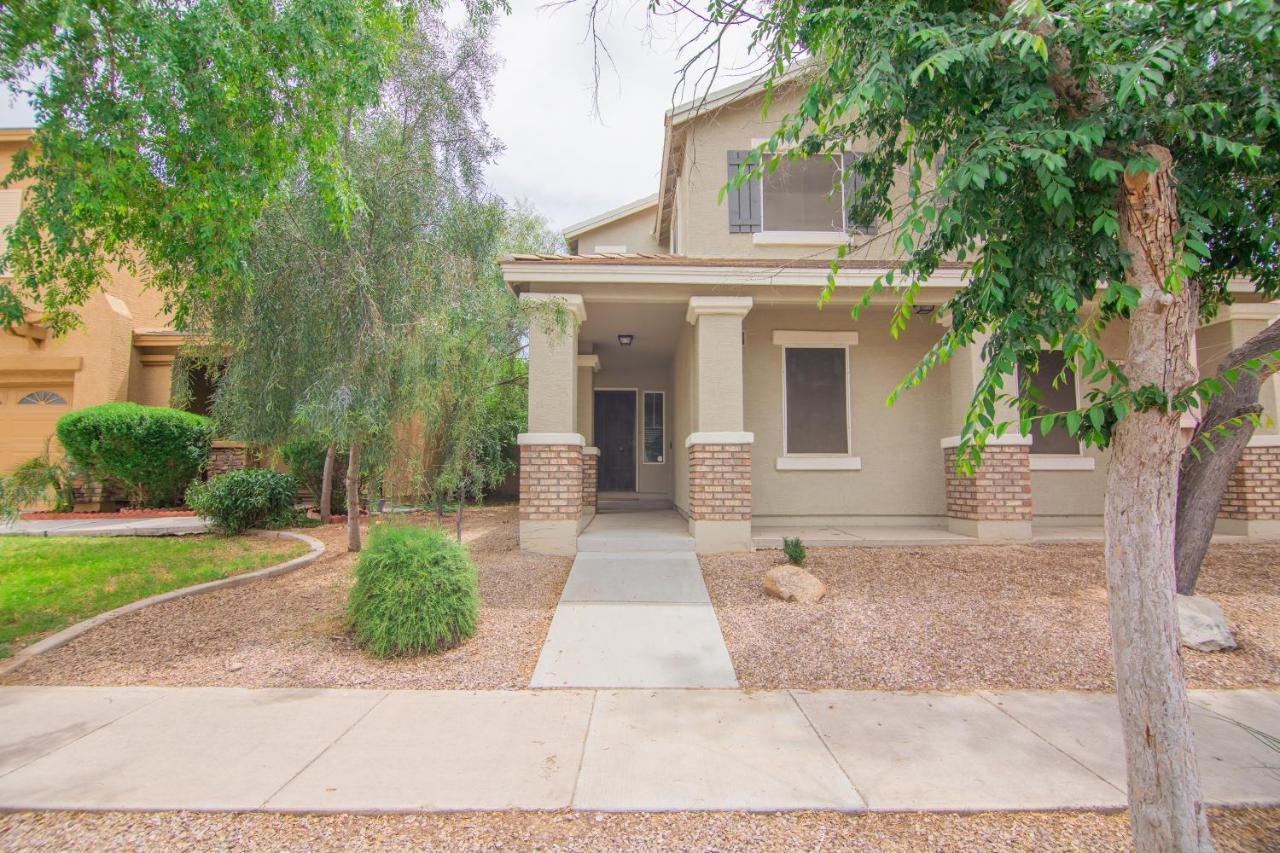 Stylish Home Phoenix - Low Rates Now! Exterior photo